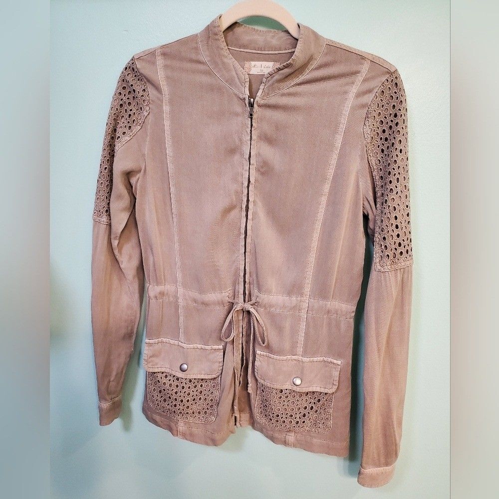Altar'd State Women Light Utility Jacket Grey Beige Zip Up Eyelet Rayon Small